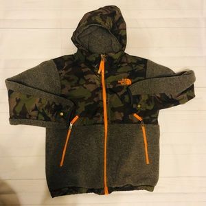 Boys fleece North Face jacket